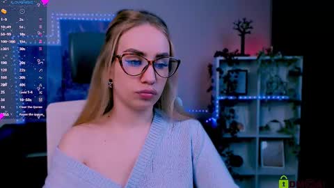 Snapshot of asol_muah chatting on 03.11.25 Asol online show from 03.11.25