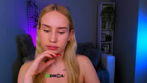 Snapshot of asol_muah chatting on 09.22.25 Asol online show from 09.22.25