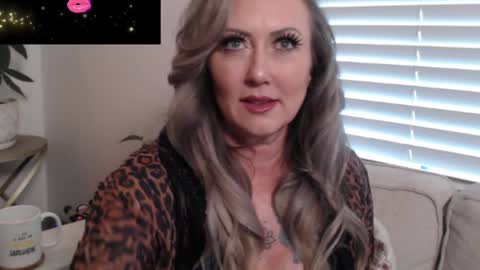 ASSleigh Abbott online show from 01.24.25