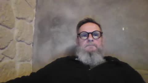 Snapshot of atatanka chatting on 01.06.25 atatanka online show from 01.06.25