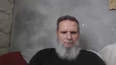 Snapshot of atatanka chatting on 10.27.25 atatanka online show from 10.27.25