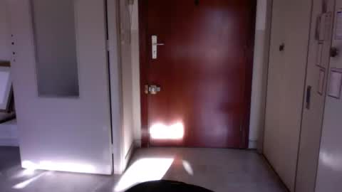 Snapshot of auguste061400 chatting on 12.17.24 auguste061400 online show from 12.17.24