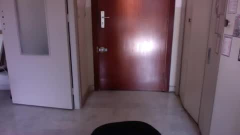 Snapshot of auguste061400 chatting on 03.07.25 auguste061400 online show from 03.07.25