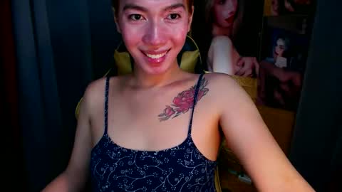 Miss awra online show from 09.22.25