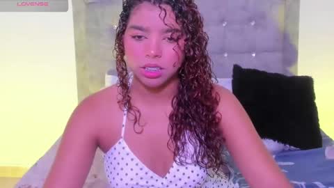 aurora_rodriguez online show from 03.12.25