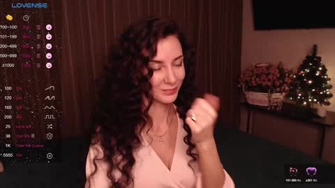 Snapshot of auroragreys chatting on 12.09.24 Aurora online show from 12.09.24