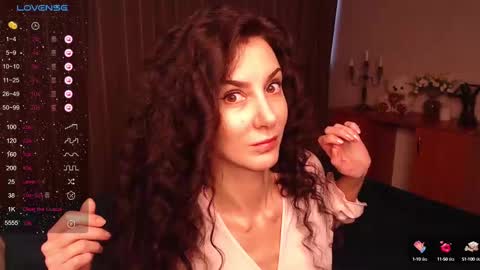 Snapshot of auroragreys chatting on 02.09.25 Aurora online show from 02.09.25