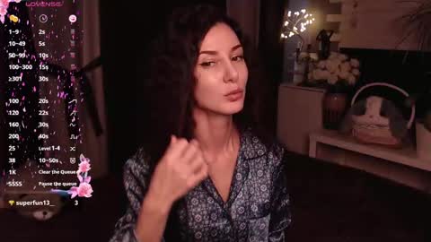 Snapshot of auroragreys chatting on 02.22.25 Aurora online show from 02.22.25