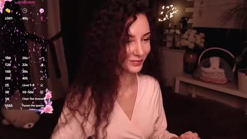 Snapshot of auroragreys chatting on 02.27.25 Aurora online show from 02.27.25