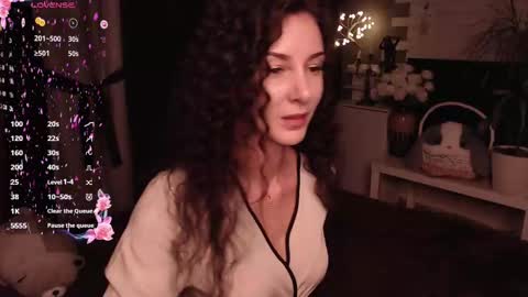 Snapshot of auroragreys chatting on 03.09.25 Aurora online show from 03.09.25