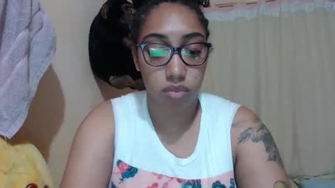 Snapshot of ava_f0xy chatting on 01.04.25 Ava Jordana online show from 01.04.25