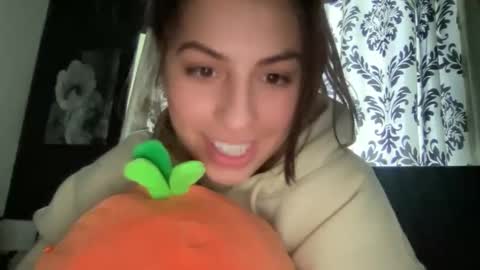 Snapshot of avamonroexo chatting on 02.07.25 Ava Monroe online show from 02.07.25