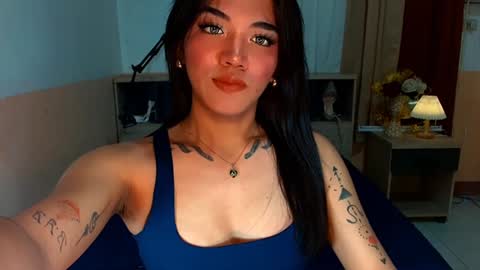 Snapshot of avery_hunt chatting on 12.08.24 Avery online show from 12.08.24