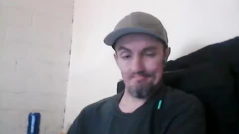 Snapshot of aweshite chatting on 12.17.24 aweshite online show from 12.17.24