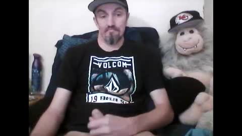 Snapshot of aweshite chatting on 01.19.25 aweshite online show from 01.19.25