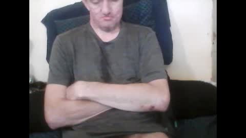 Snapshot of aweshite chatting on 10.01.25 aweshite online show from 10.01.25