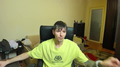 Snapshot of awesome_justin chatting on 09.11.25 Justin online show from 09.11.25
