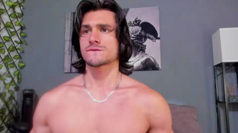 Snapshot of axel_owen chatting on 01.13.25 Axel online show from 01.13.25