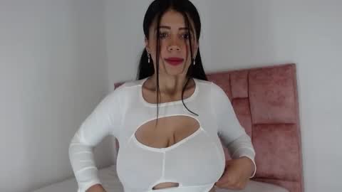 Snapshot of aylasophia_ chatting on 12.07.24 Ayla Sophia online show from 12.07.24