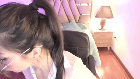 Snapshot of aylin_diazz chatting on 01.12.25 Aylin online show from 01.12.25