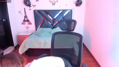 Snapshot of aylin_diazz chatting on 01.31.25 Aylin online show from 01.31.25