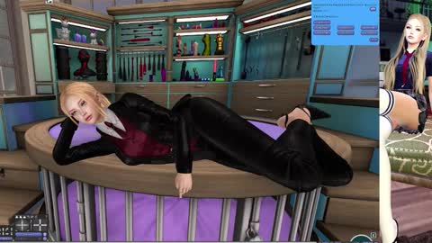 Snapshot of azzurrarayna chatting on 10.07.25 Azzurra Rayna online show from 10.07.25