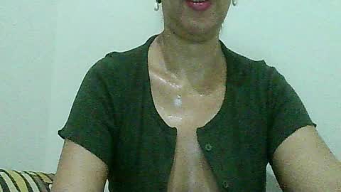 Snapshot of babe4u1234 chatting on 01.02.25 babe4u1234 online show from 01.02.25