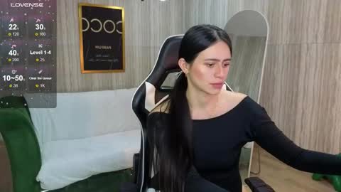 Bella online show from 10.15.25