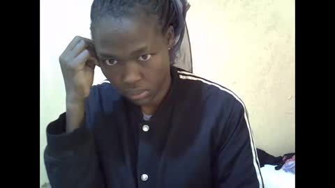 Snapshot of baby_may5 chatting on 10.20.25 baby_may5 online show from 10.20.25