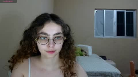 Snapshot of babybunny1428 chatting on 09.10.25 Baby Bunny online show from 09.10.25