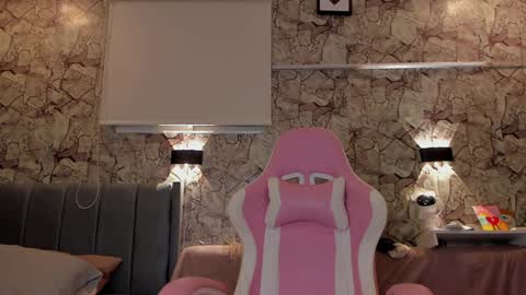 Snapshot of babycam7 chatting on 12.10.24 Babycam online show from 12.10.24