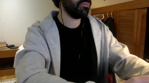 Snapshot of babyhardy chatting on 01.07.25 Tom A.    online show from 01.07.25