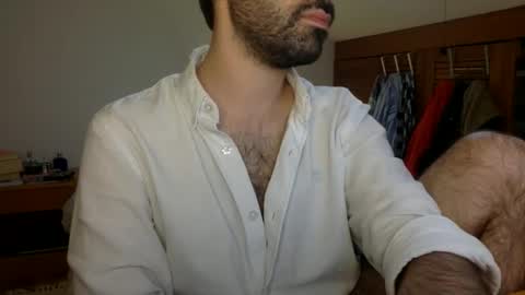 Snapshot of babyhardy chatting on 09.22.25 Tom A.    online show from 09.22.25