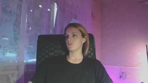 Snapshot of babymuro4ka chatting on 01.11.25 Sonya online show from 01.11.25