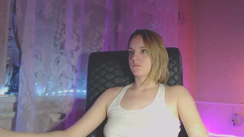 Snapshot of babymuro4ka chatting on 01.29.25 Sonya online show from 01.29.25