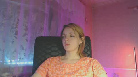Snapshot of babymuro4ka chatting on 02.15.25 Sonya online show from 02.15.25
