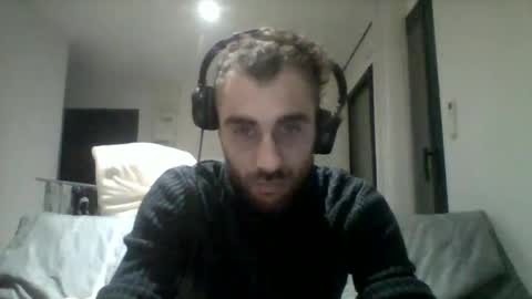 Snapshot of badboy33000182893 chatting on 11.02.25 badboy33000182893 online show from 11.02.25