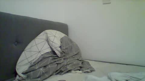 Snapshot of badboy33000182893 chatting on 11.03.25 badboy33000182893 online show from 11.03.25