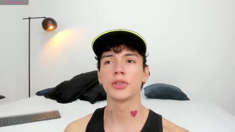 Snapshot of badboy_one chatting on 01.02.25 jhojan online show from 01.02.25