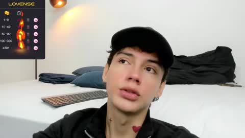 Snapshot of badboy_one chatting on 01.03.25 jhojan online show from 01.03.25