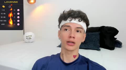 Snapshot of badboy_one chatting on 01.25.25 jhojan online show from 01.25.25