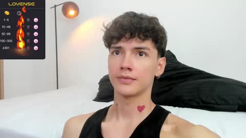 Snapshot of badboy_one chatting on 01.27.25 jhojan online show from 01.27.25