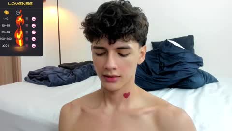 Snapshot of badboy_one chatting on 02.09.25 jhojan online show from 02.09.25