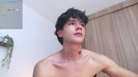 Snapshot of badboy_one chatting on 09.19.25 jhojan online show from 09.19.25