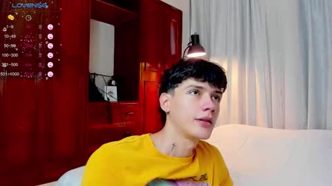 Snapshot of badboy_one chatting on 10.24.25 jhojan online show from 10.24.25