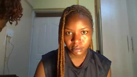 baddie_dee online show from 10.24.25