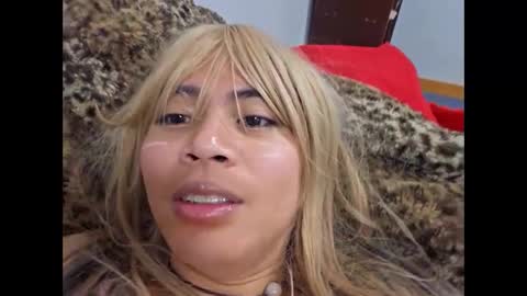 Snapshot of baddiee18 chatting on 01.17.25 baddiee18 online show from 01.17.25