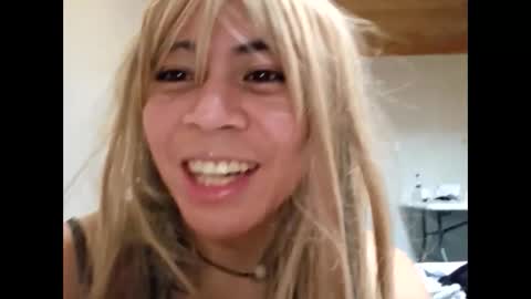 Snapshot of baddiee18 chatting on 01.21.25 baddiee18 online show from 01.21.25