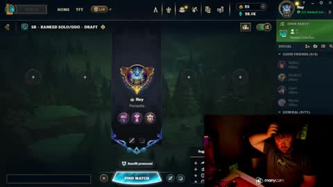 Snapshot of baftez chatting on 12.25.24 Baffels online show from 12.25.24