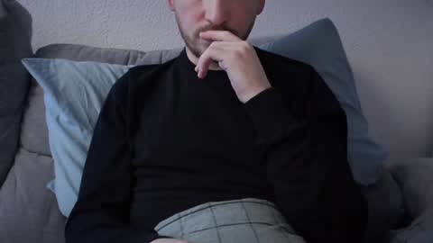 Baguette x French online show from 01.22.25